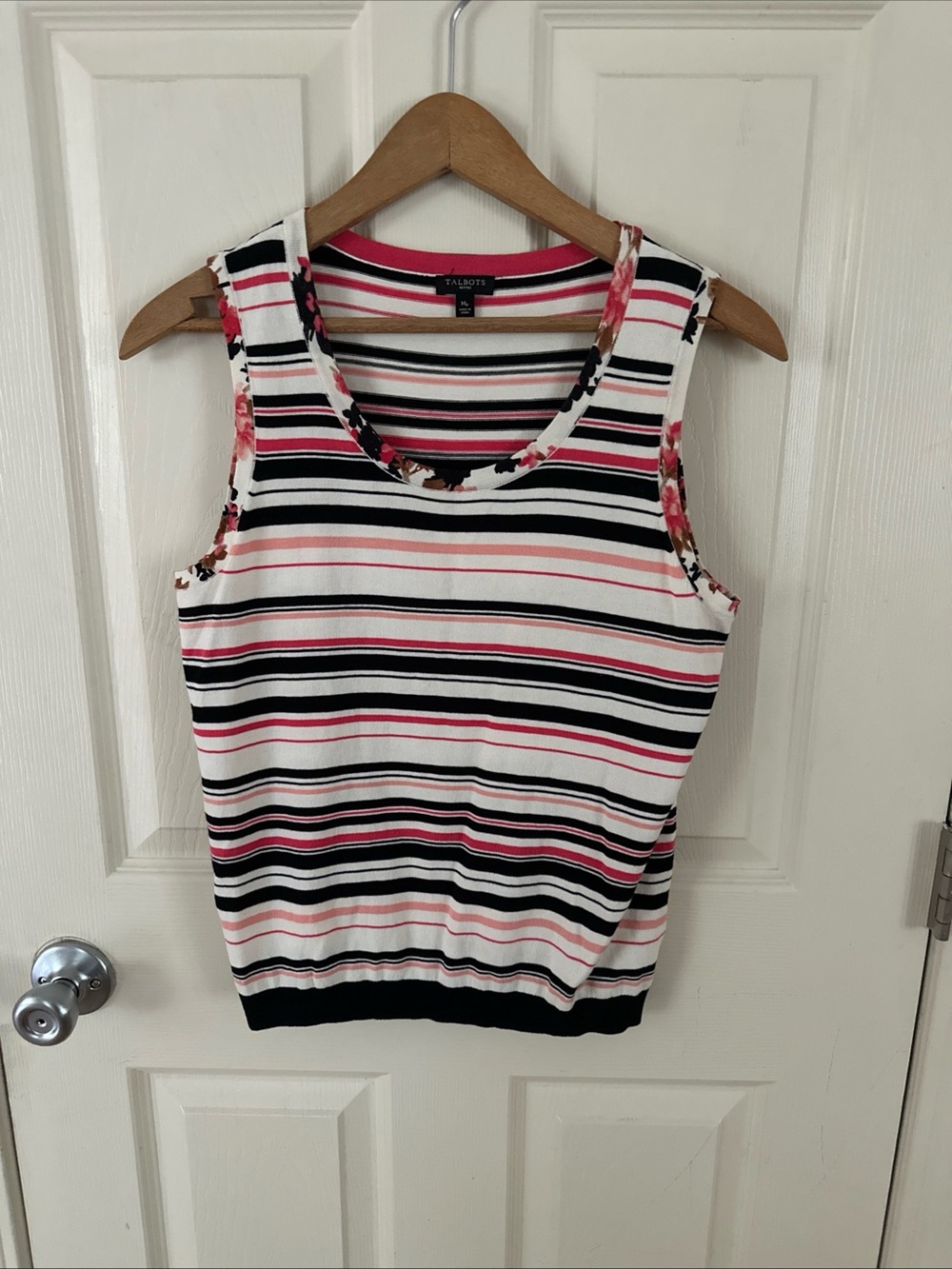 Talbots Petites Striped Sleeveless Knit Top Coral Black White Pink Floral MP